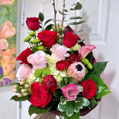 Lush Love - Fresh Flowers Bellevue