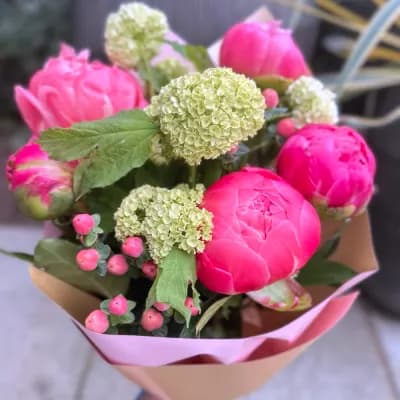 Chapter of Blooms - Fresh Flowers Bellevue
